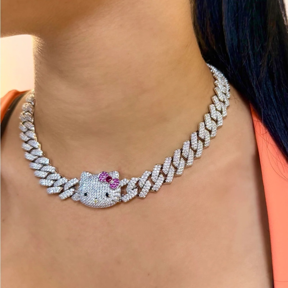 Hello Kitty Cuban necklace 16inch - Picture 3 of 4
